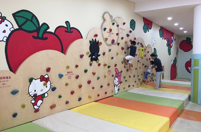 幼兒園攀巖墻設施