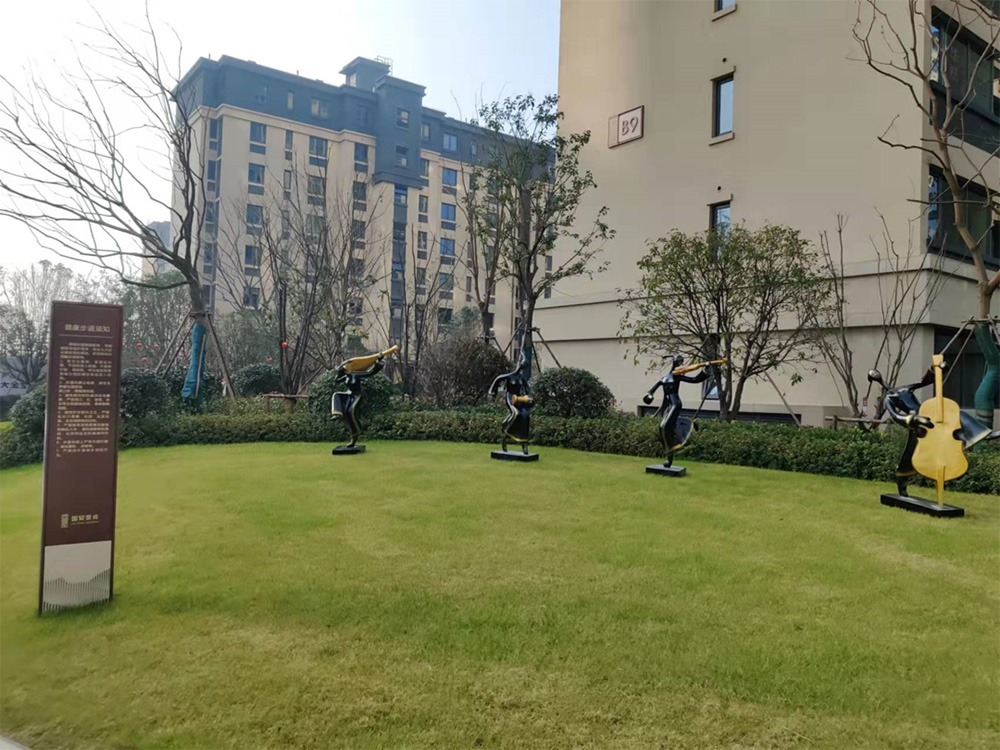 兒童游樂設施